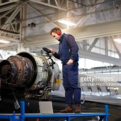 Timeline: Aircraft Mechanic