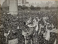 Se convocan a elecciones