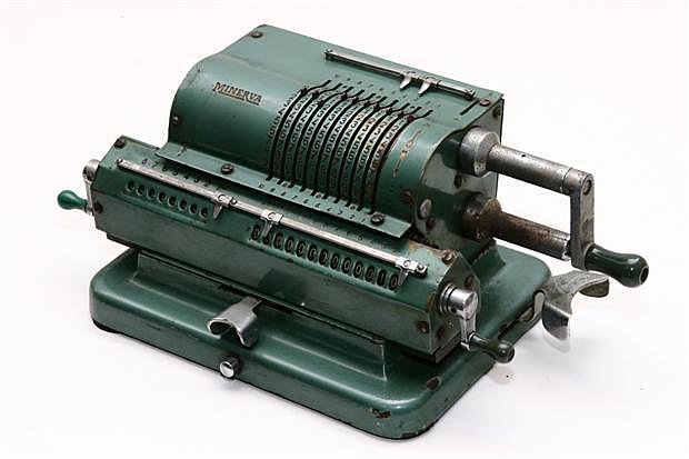 CALCULADORA MÉCANICA