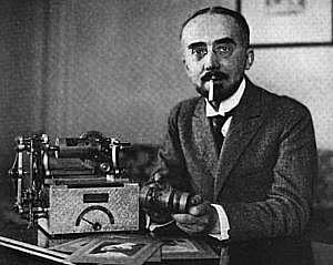 wireless transmission of photos