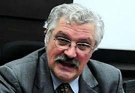 Julián de Zubiría 1950 Aporte de Colombia