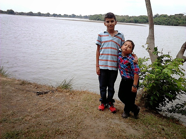 Mi primo y yo en Pto Rondón Arauca
