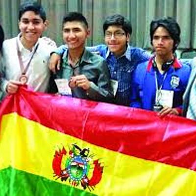 Timeline: Cronología de la educación en Bolivia