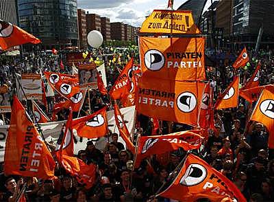 Fundación del Partido Pirata Sueco.