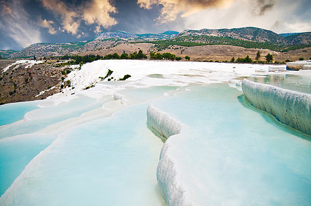 La cascada blanca de Pamukkale, Turquía