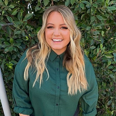 Nacimiento de Anna Todd en Dayton, Ohio.