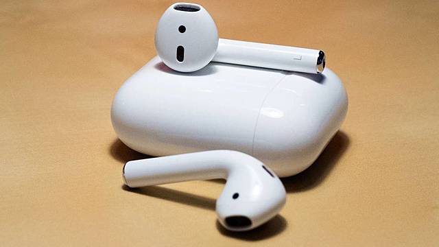 AirPods