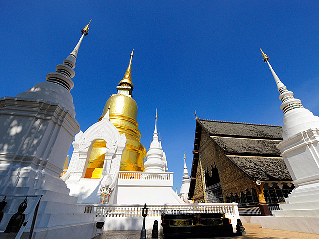 พญากือนา สร้างวัดสวนดอก เพื่อพระพุทธศาสนาลัทธิลังกาวงศ์