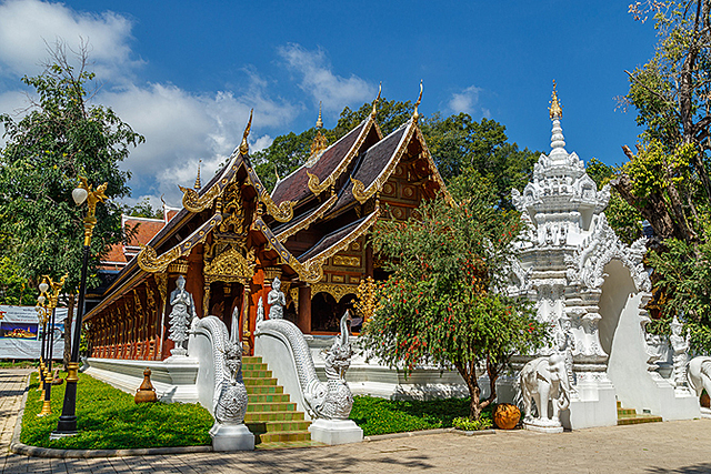 พญายอดเชียงราย สร้างวัดร่ำเปิง