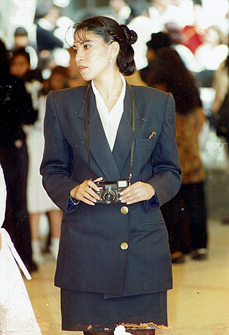 Ingreso a trabajar en Casa Diaz depto. Compras internacionales