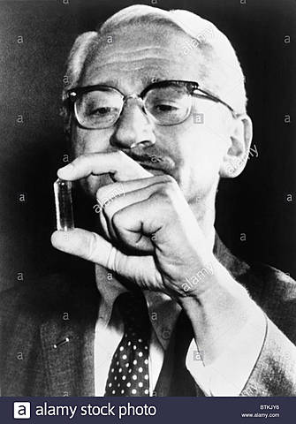 Vacuna antipoliomielítica oral universal.