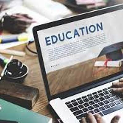 Timeline: La tecnología en la educación