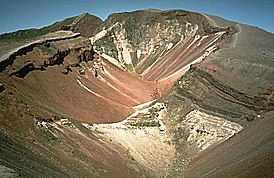 1886: Erupción de volcán Monte tarawera