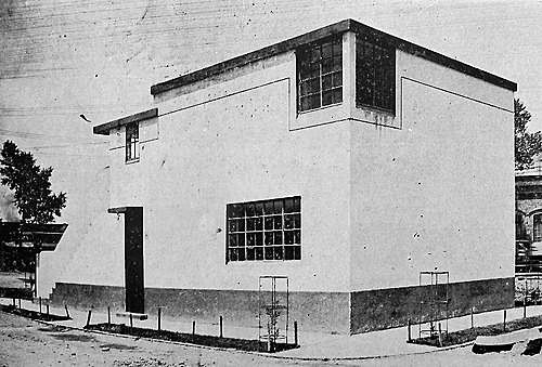 1776 Primer dispensario