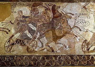 Carrera de carros y caballos