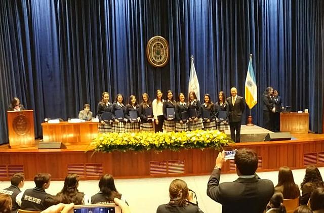 Obtención de beca Loyola