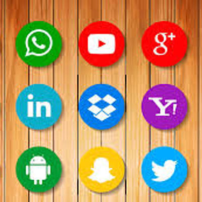 Timeline: Redes sociales