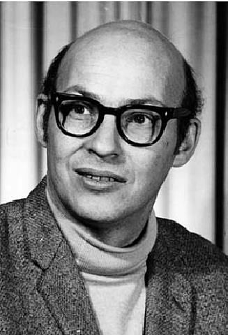 Marvin Minsky publica “Pasos hacia la inteligencia artificial”