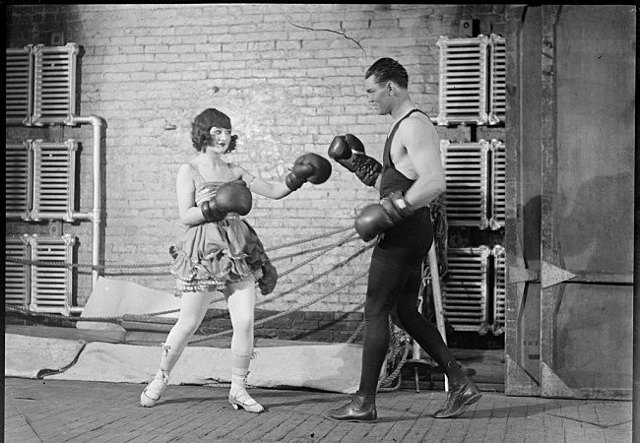 EL boxeo actual se invento en el siglo XVIII