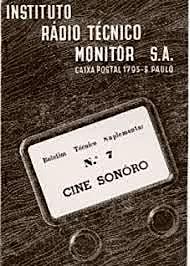 Fue fundado en 1939 el Instituto Rádio Monitor y después el Instituto Universal Brasileiro, en 1941