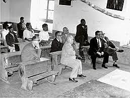 Se estableció el Servicio de Educación Audiovisual de la Dirección General de Enseñanza Normal.