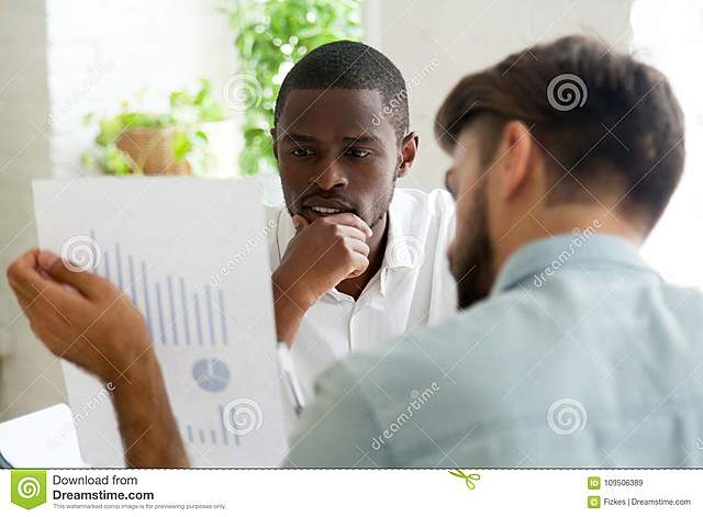 Artículo 125. .- El interesado podrá optar por impugnar un acto a través del recurso de revocación o promover