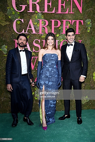 She participated in the Green Carpet