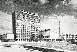 La UNAM establece la primera conexión a la Red Académica de  BITNET.