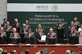 Se publica la ley General de Transparencia y Acceso a la Información Publica.