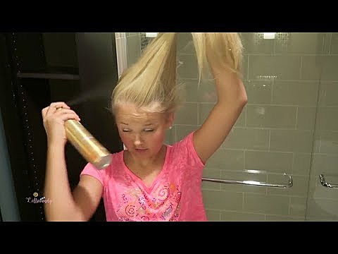 mom teaching how to do hair