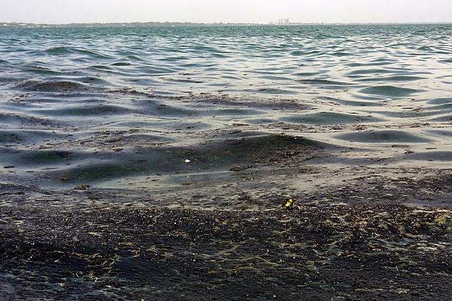 Derrames de consideración en el Golfo de Morrosquillo.