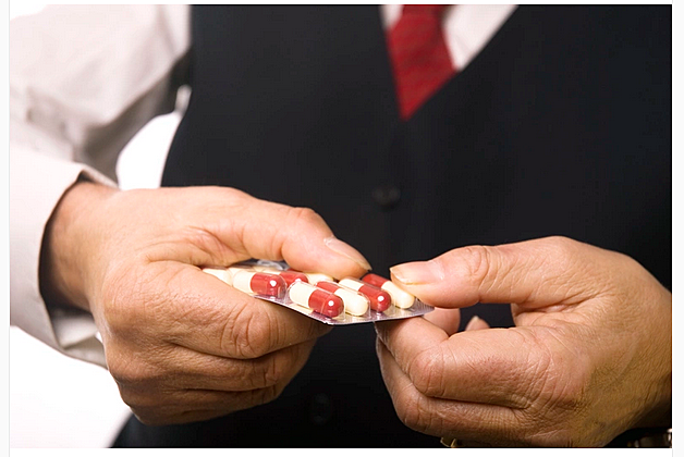 Descubrimiento de la penicilina e invención de los antibióticos