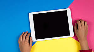 1993- 1997, llegada de la señal satélite en México para la educación.