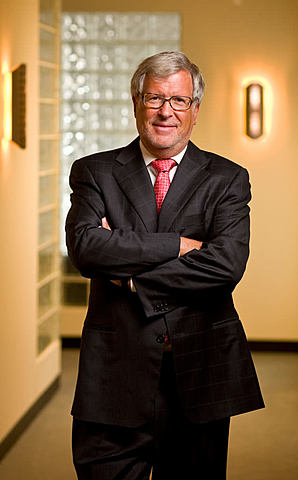 Michael Hammer. Pensamiento administrativo moderno.