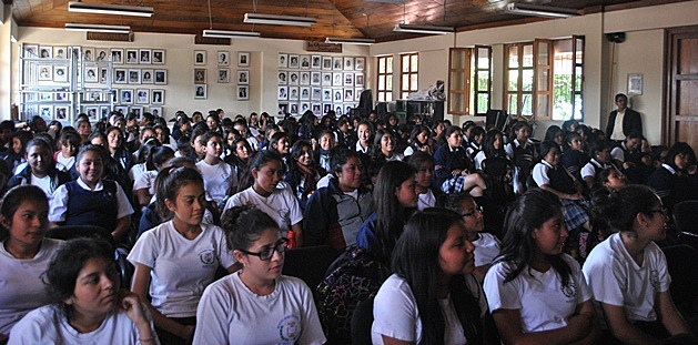 ¿Que se requiere para organizar una gimnasia?