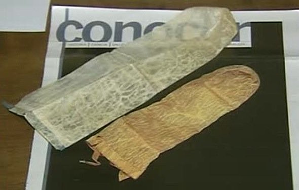 Uso del condón/fundas de lino.