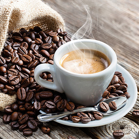 el PIB de El Salvador dependía un 95% del cafe