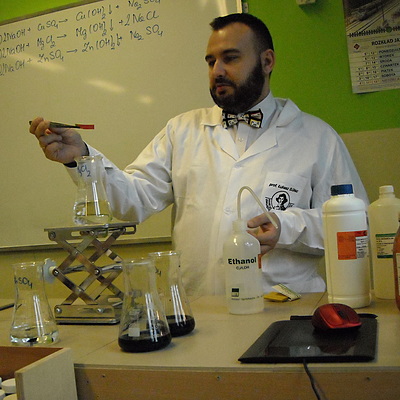 Timeline: Najważniejsze odkrycia chemii