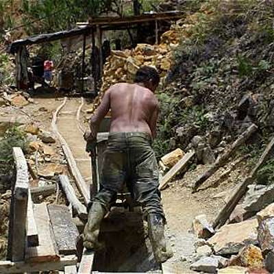 Timeline: Minería en marmato