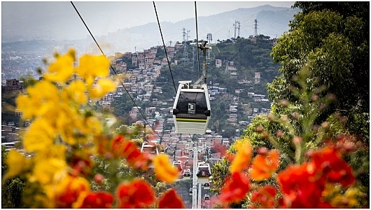 Premiere of the cable subway in Medellin
