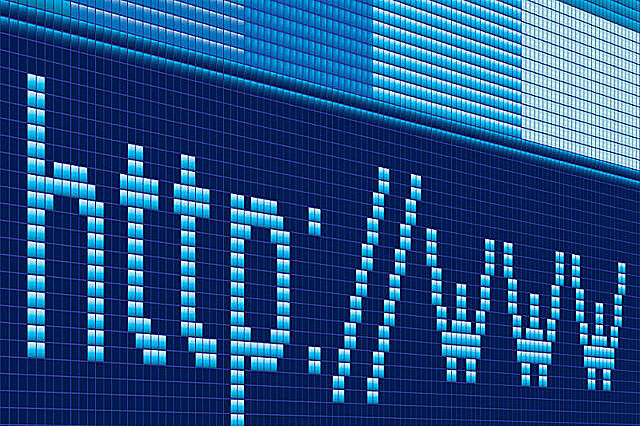 La web comenzó a estar al alcance del público.