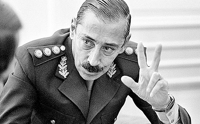 Aparición de Videla