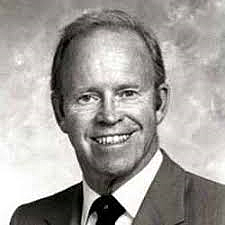 La calidad es la oportunidad y obligación. Phil Crosby