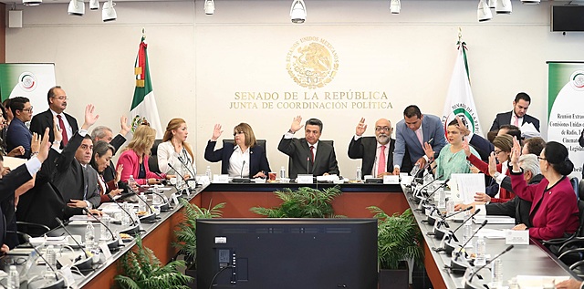 DICTAMEN DE REFERENCIA.