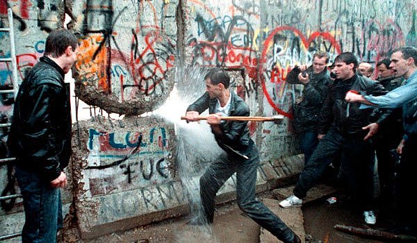 Caida del Muro de Berlin