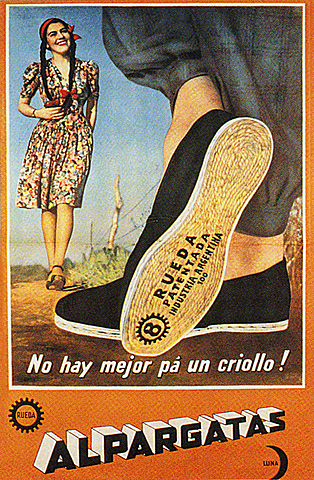 Inserción de la publicidad y el futbol