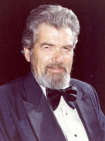 Laurence Peter. (PENSAMIENTO ADMINISTRATIVO MODERNO)