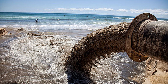 Contaminación de fuentes hídricas