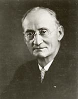 Walter D. Scott (Ciencias del Comportamiento)