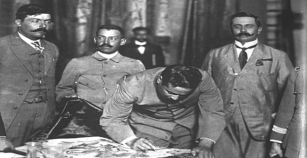 Se celebra la primera elección democrática presidencial